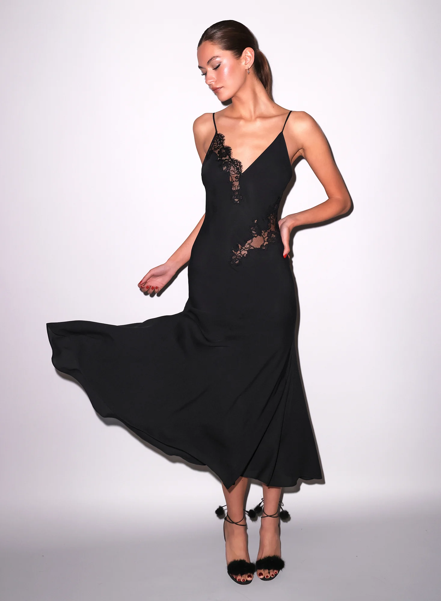 Juliet Lace Maxi Dress - Image 3