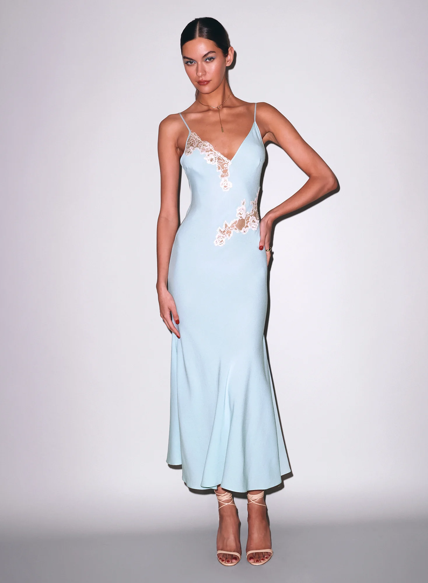 Juliet Lace Maxi Dress - Image 8
