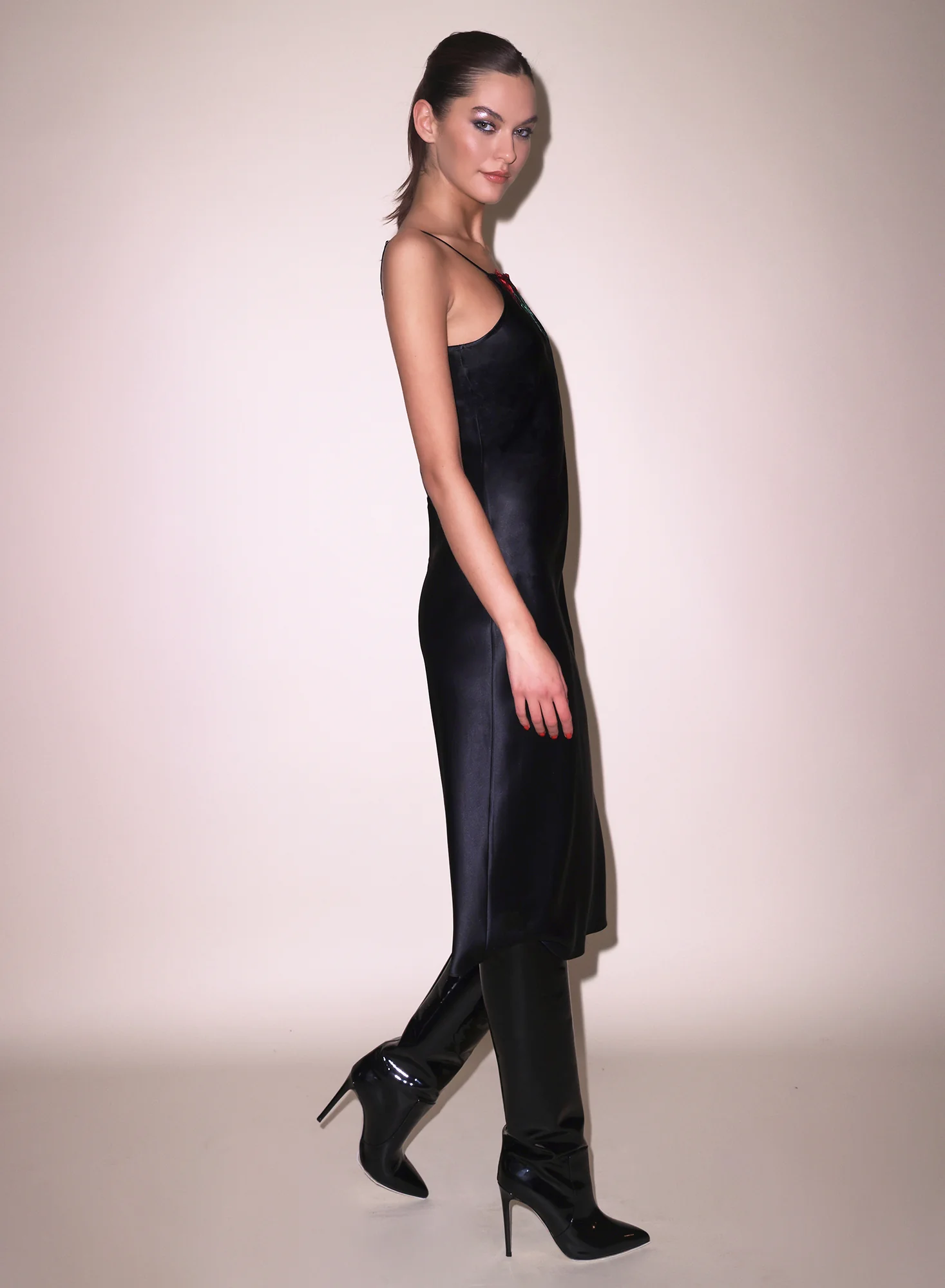 Vampire Rose Embroidery Slip Dress - Image 5